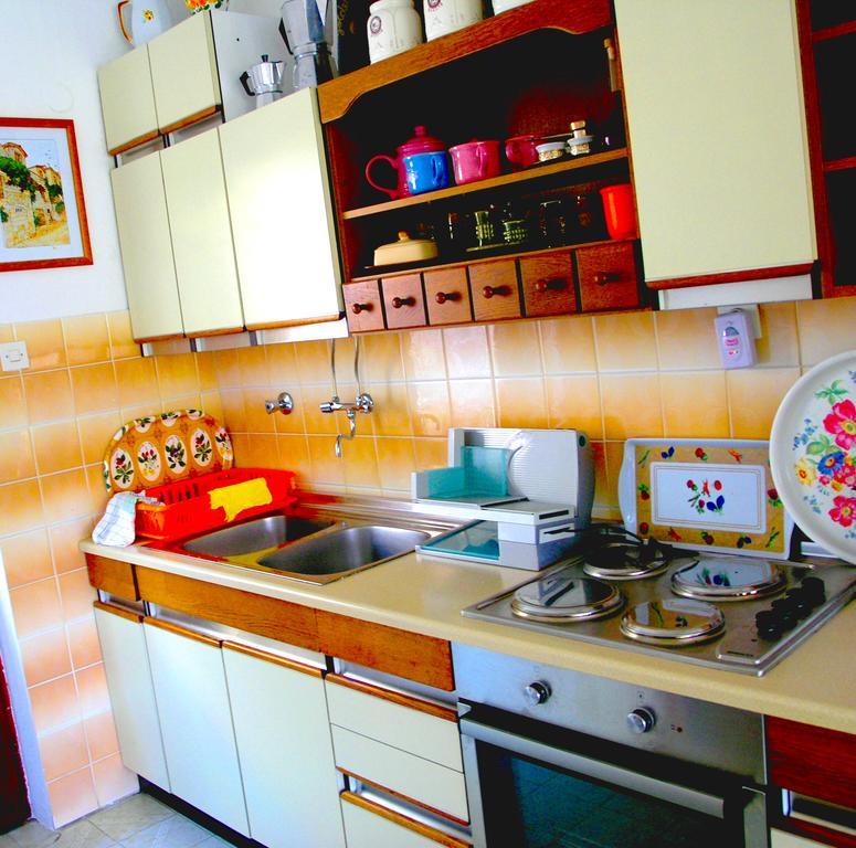 מלון Palit House Rozi מראה חיצוני תמונה